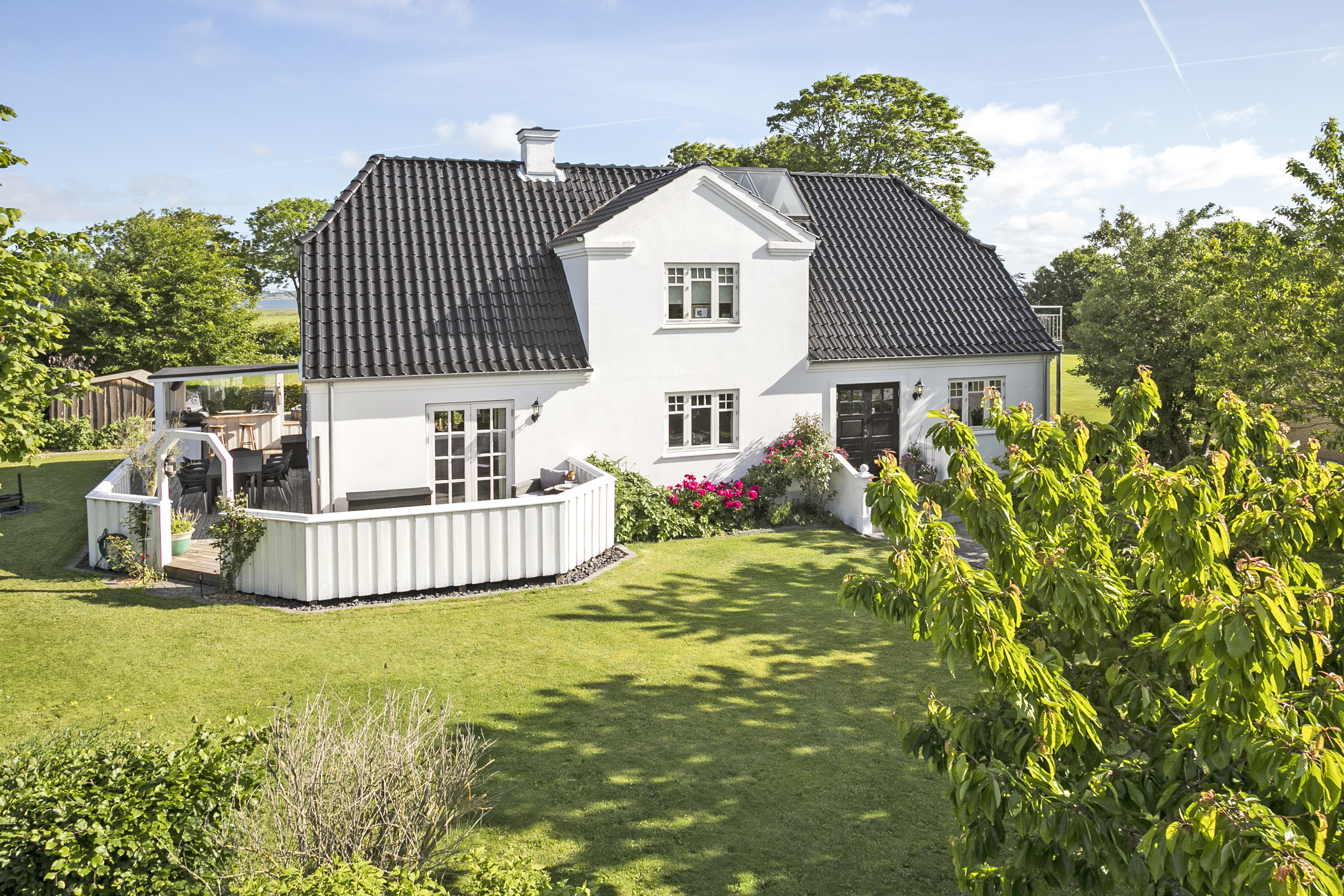 Villa på Nørholm Bygade 18 9240 Nibe.