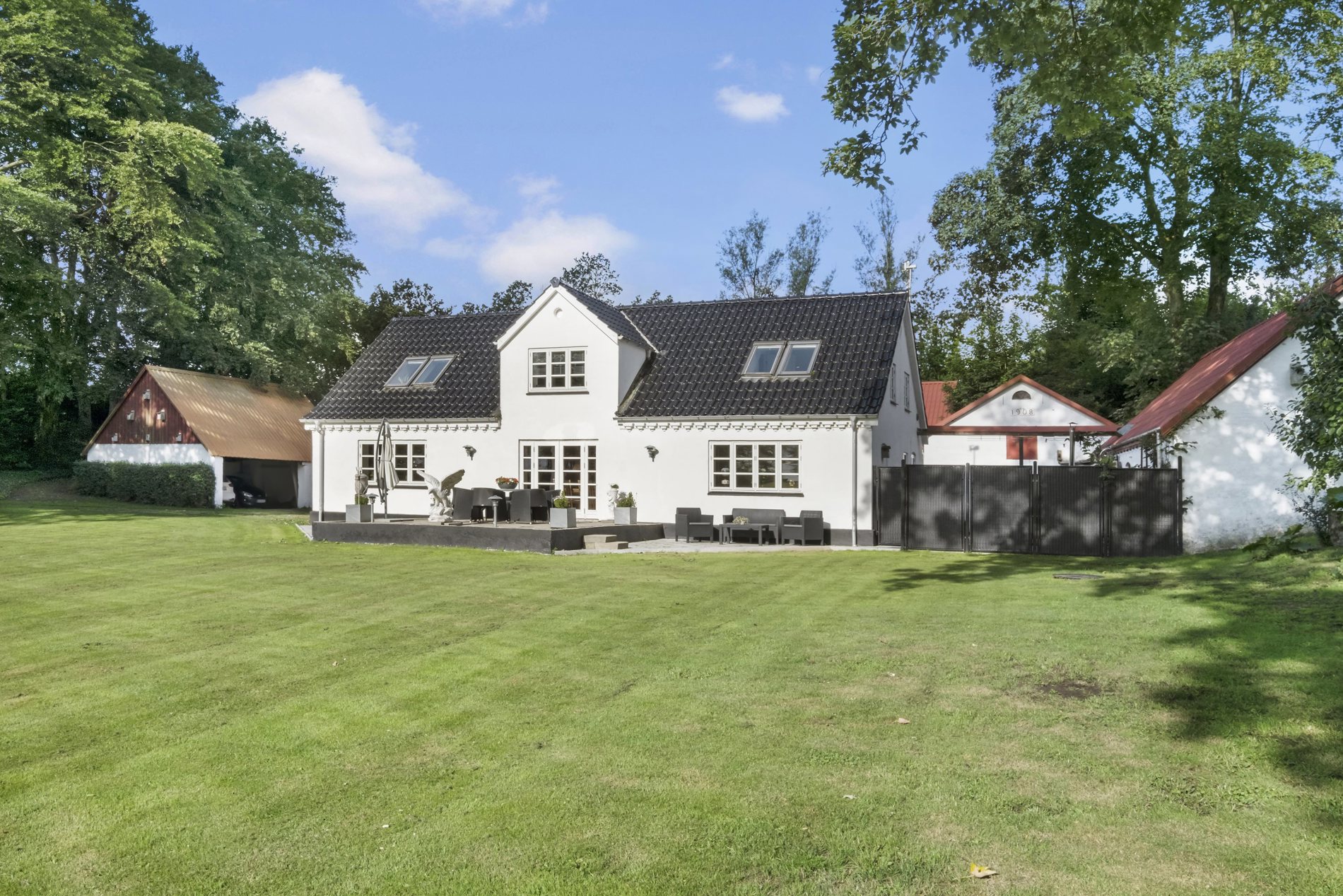 Ejendommen