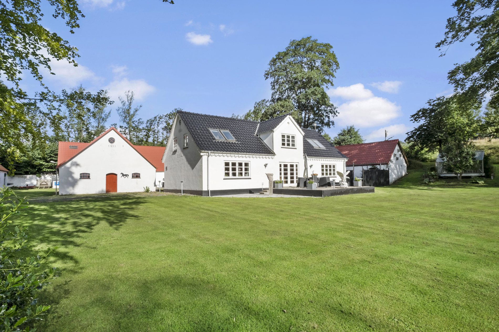 Ejendommen